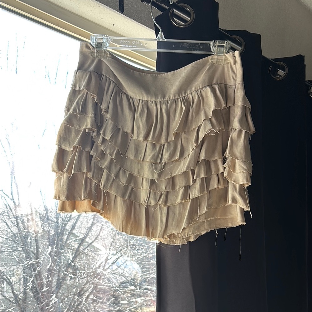 Express Cream Bubble Mini Skirt for Night Out